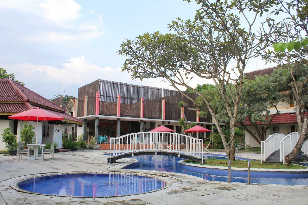 Oyo 743 Garden Guesthouse Maguwo Dış mekan fotoğraf