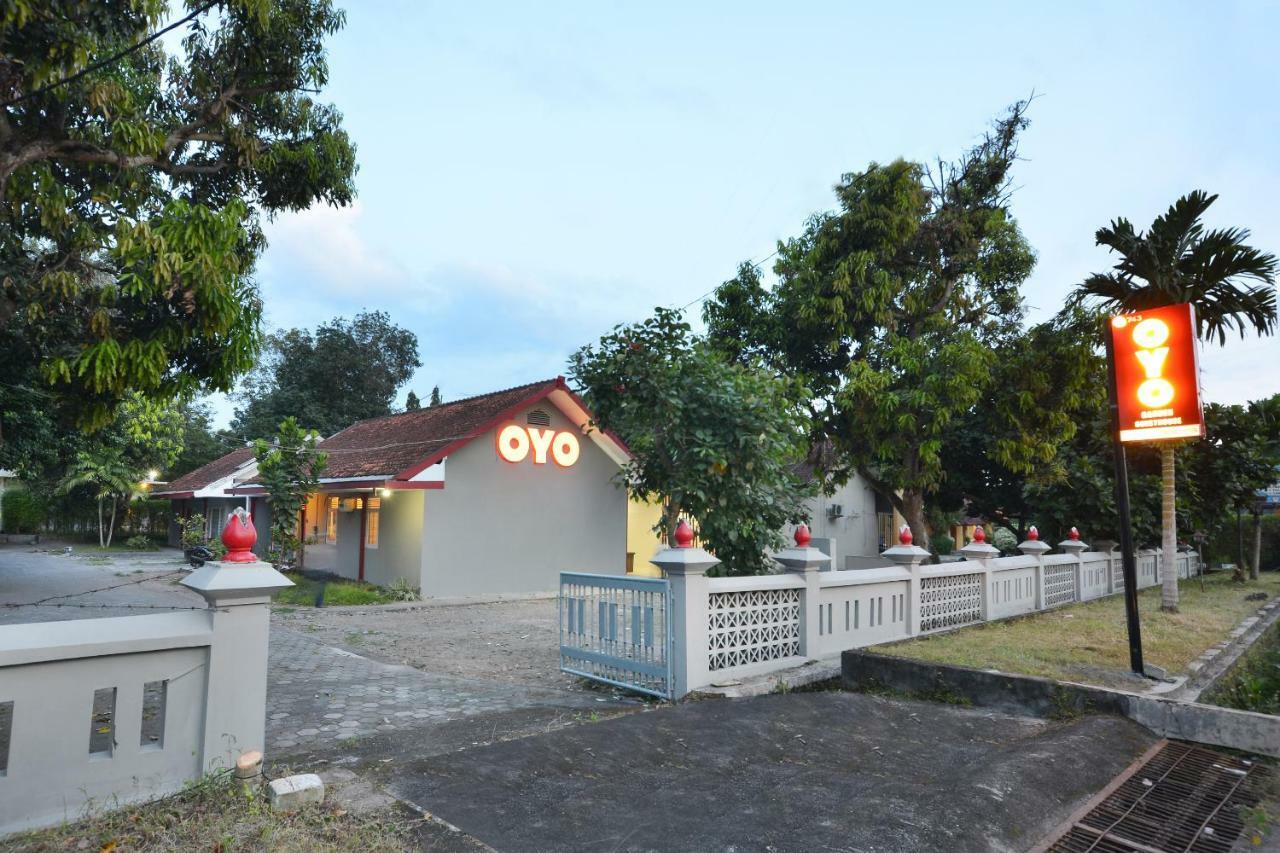 Oyo 743 Garden Guesthouse Maguwo Dış mekan fotoğraf